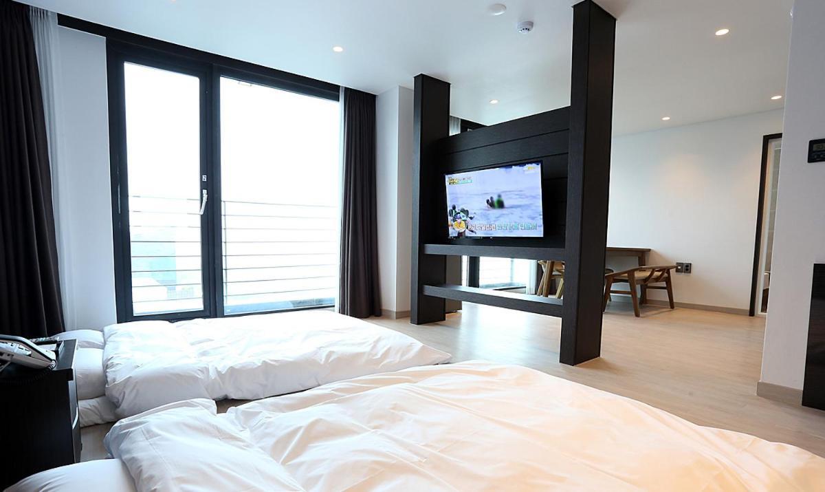 Suntree Hotel Busan Exterior photo
